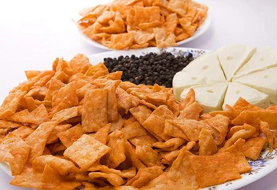 Aathavle's snack items